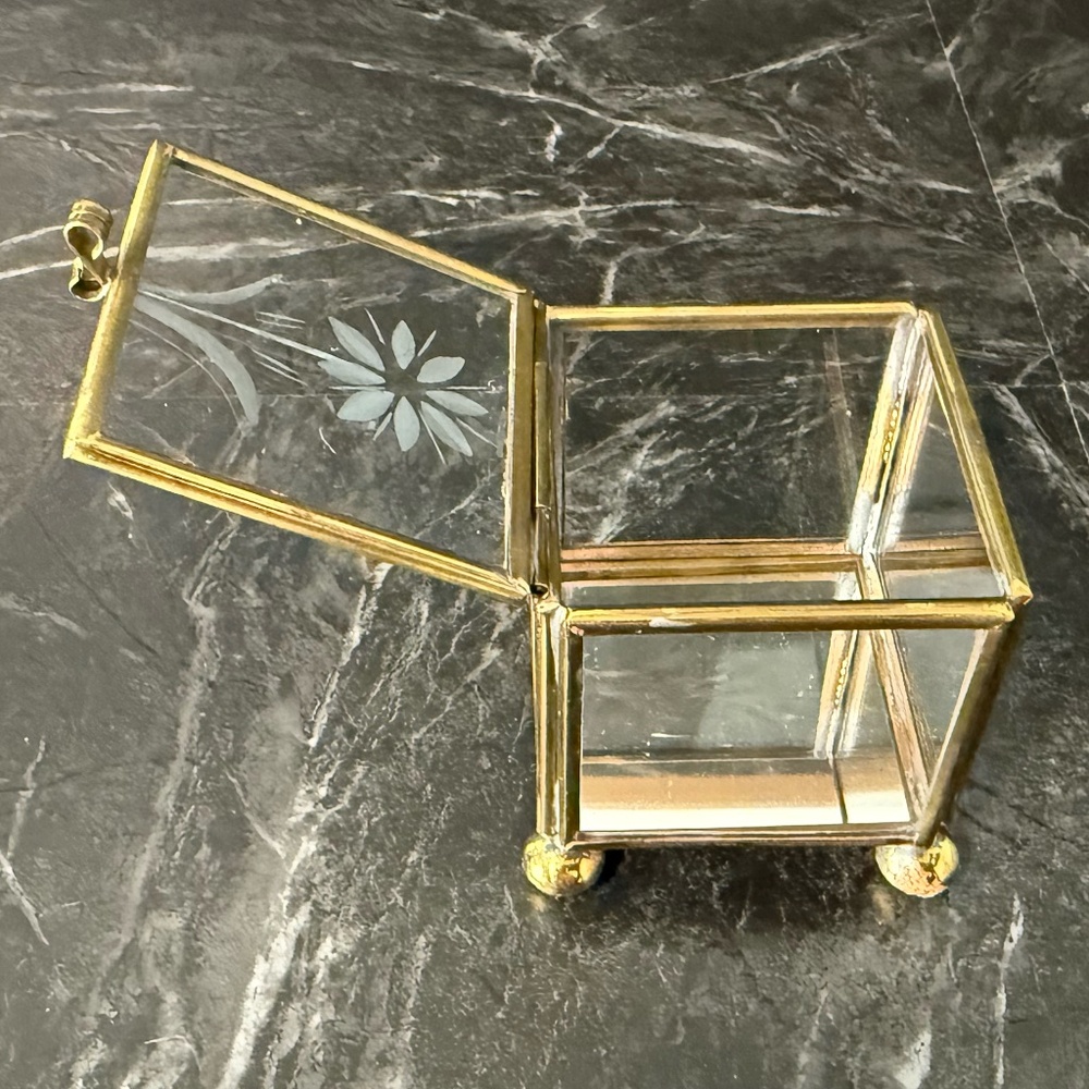 Glass Jewelry Box with Etched Flower on Lid and Mirror Bottom - Picture 12 of 14